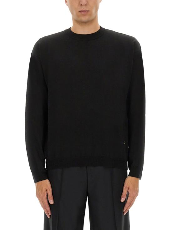 25FW 모스키노 긴팔 티셔츠 09075201 0555 Black