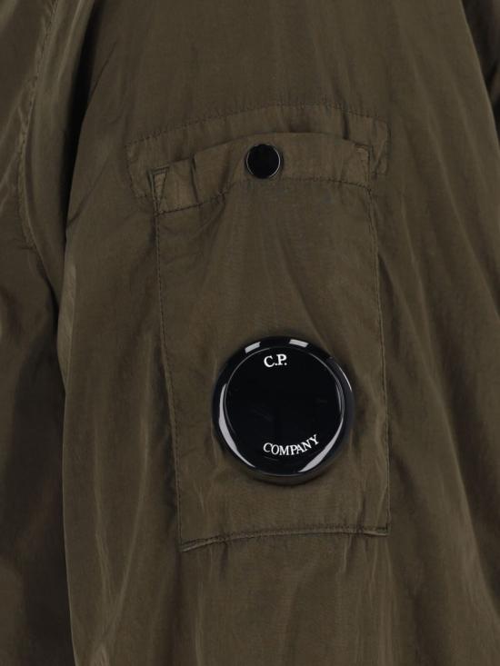 25FW 씨피 컴퍼니 크롬 R 렌즈 오버셔츠  19CMOS089A005904G683 Green - C.P. COMPANY