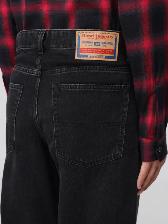 25FW 디젤 데님 팬츠 A1159809I35 02 Black - DIESEL