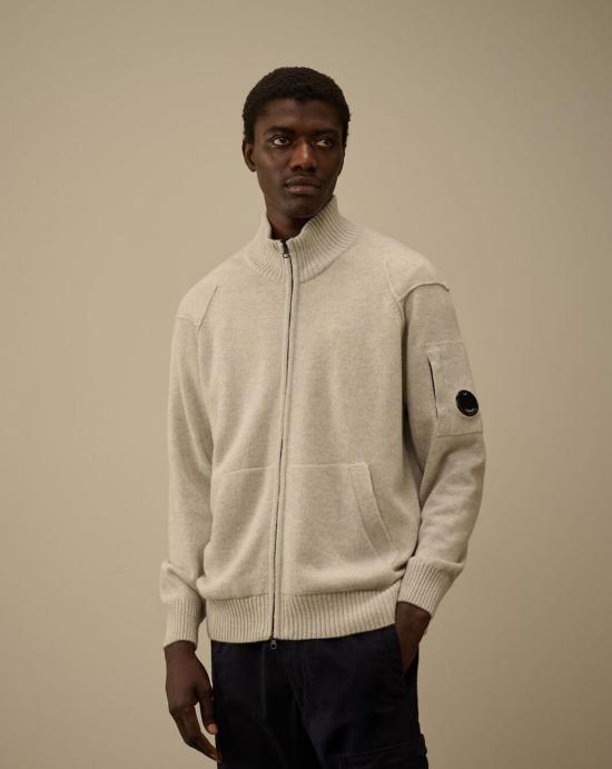 25FW 씨피 컴퍼니 램스울 GRS 풀 집 스웨터 19CMKN708A110149AM13 OFF WHITE MELANGE DOM - C.P. COMPANY