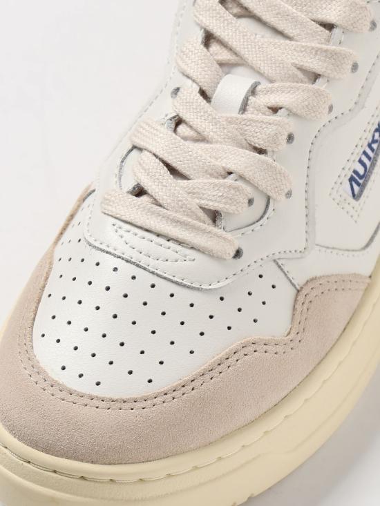 26SS 오트리 메달리스트 로우 스니커즈 AULW LS33 White - AUTRY