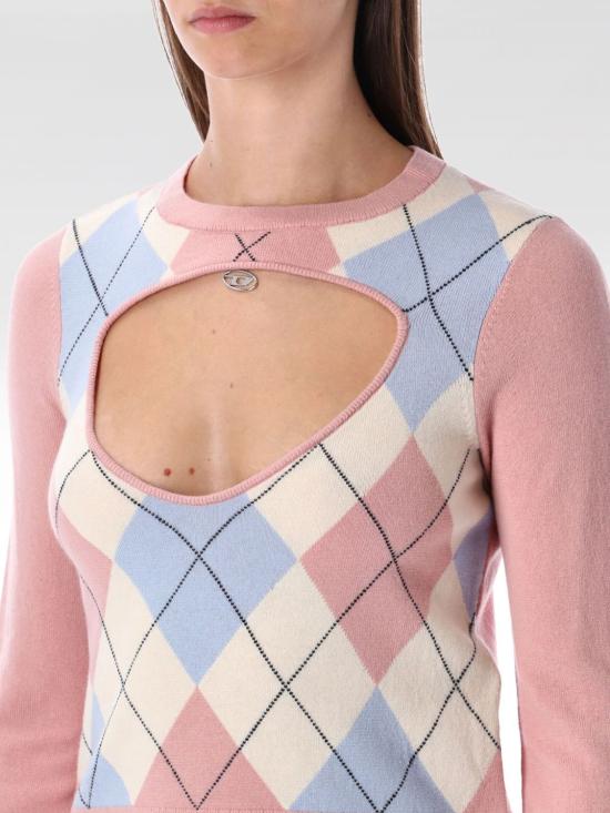 25FW 디젤 롬코 컷아웃 아가일 패턴 스웨터 A196940JLBB 38V Pink - DIESEL