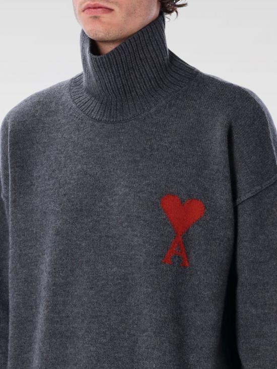 25FW 아미 ADC 터틀넥 스웨터  UKS839018 084 Grey - AMI