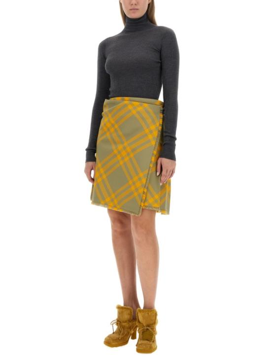  버버리 숏 스커트 8077203 B7363 Yellow - BURBERRY