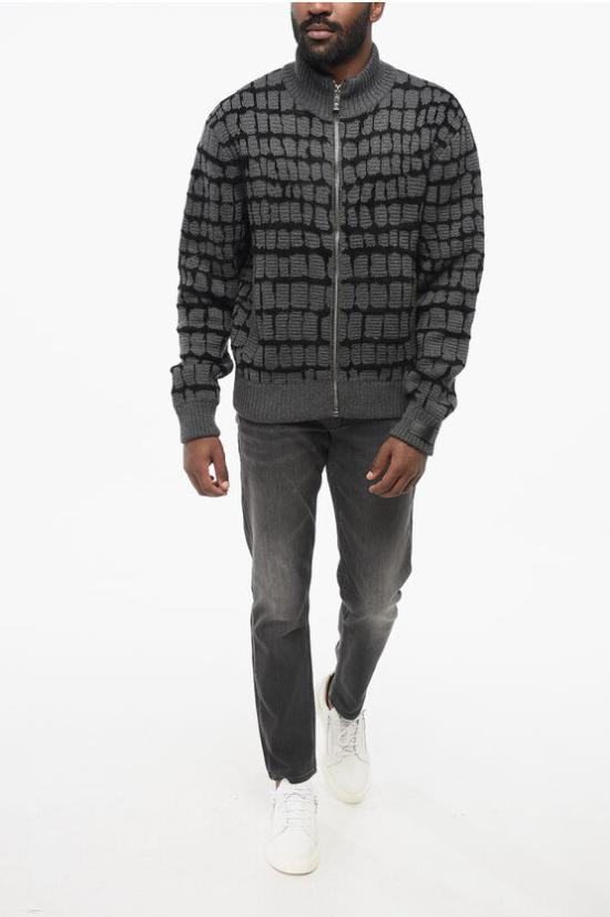  베르사체 스웨터 1012392 1A08743 1E060 Gray - VERSACE