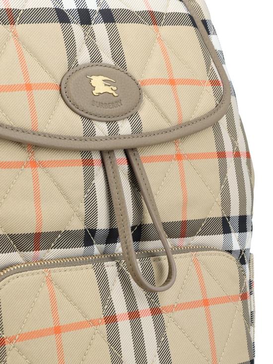 25FW 버버리 홀스슈 백팩 8115396B9368 AI25 Beige - BURBERRY