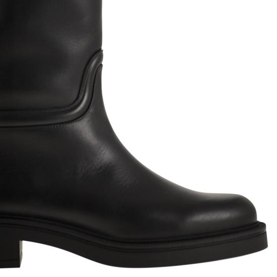 25FW 스튜어트 와이츠먼 부츠 SM312 BLACK - STUART WEITZMAN