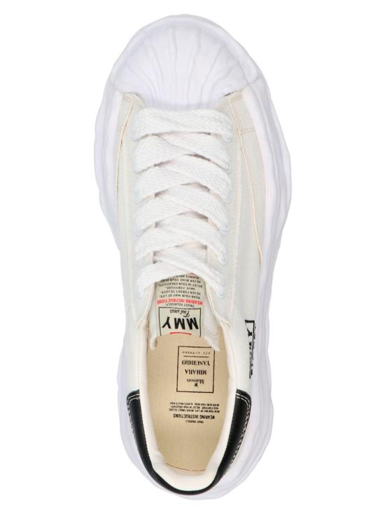 26SS 메종 미하라 야스히로 블레이키 OG 솔 캔버스 로우탑 스니커즈 A08FW735WHITE White Black - MAISON MIHARA YASUHIRO