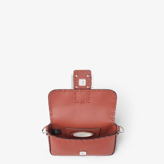 25FW 펜디 바게트 미니 탑스티칭 셀러리아백 8BS017ARBB F1TDU SIENNAP - FENDI