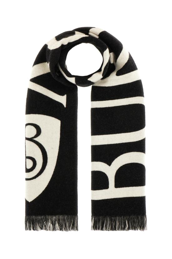 26SS 버버리 로고 울 머플러 8109563 C1343 BLACK CALICO