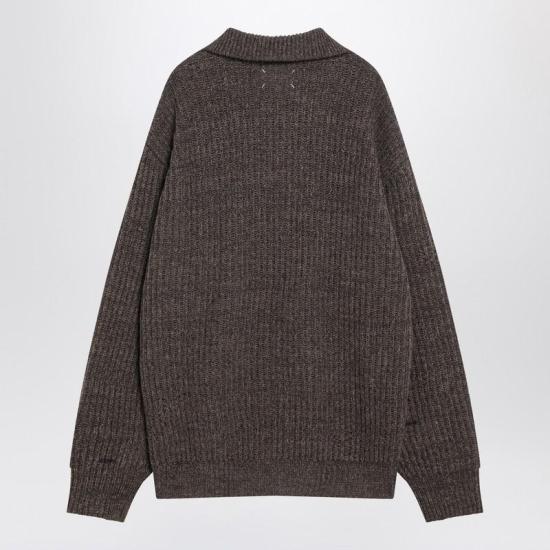 25FW 마르지엘라 하프 집업 스웨터 S50HL0046M13151 R MARGI 144F BROWN - MAISON MARGIELA