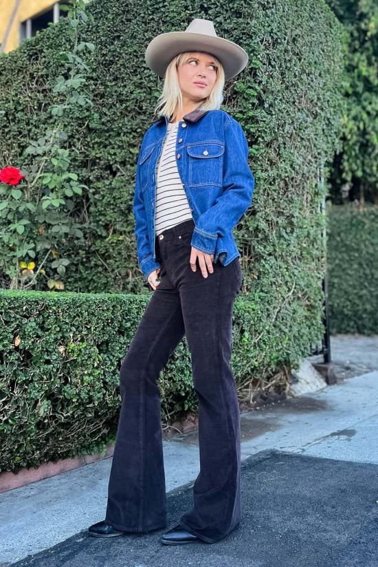  피스톨라 데님 팬츠 킨슬리 미드 라이즈 울트라 플레어 진 모카