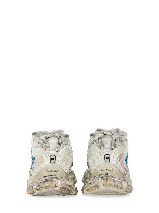  발렌시아가 러너 그래피티 스니커즈 772767W3RBQ9040 White - BALENCIAGA