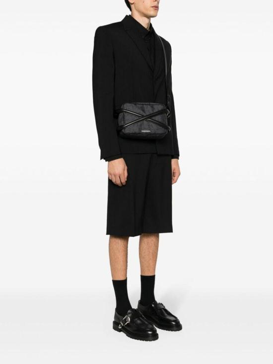  알렉산더 맥퀸 더 하네스 카메라 크로스백 7262921AAQ01000 Black - ALEXANDER MCQUEEN