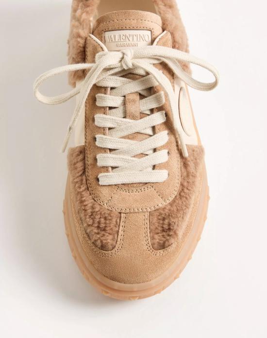 25FW 발렌티노 가라바니 레이스업 로우탑 스니커즈 7W2S0IL9XXIDGZ Beige - VALENTINO GARAVANI