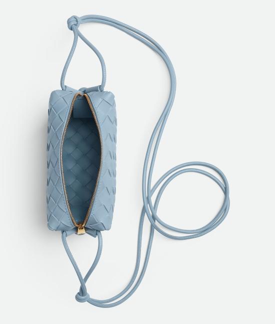 26SS 보테가베네타 미니 루프 카메라 백 723547V1G111729 White - BOTTEGA VENETA