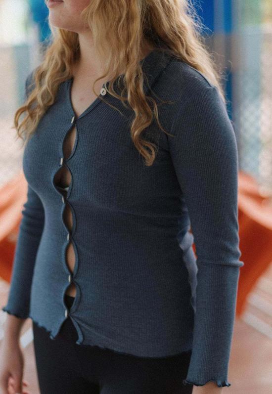  베이스레인지 긴팔 티셔츠 아이소 셔츠 - BASERANGE