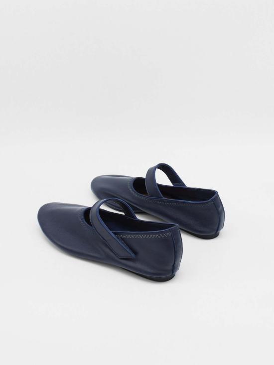  어바웃 아리안느 뮬/슬리퍼 Arianne Martino Mary Jane Flat 소개 - ABOUT ARIANNE