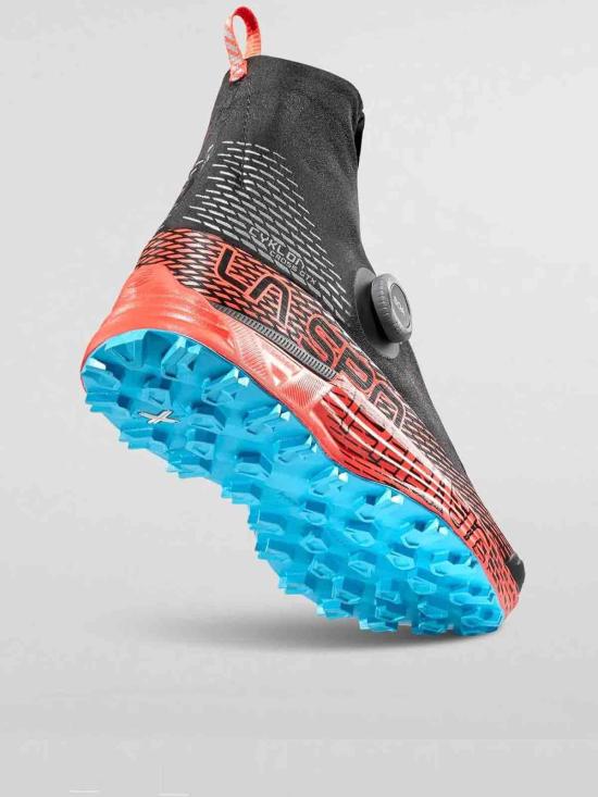 26SS 라스포르티바 부츠 56D999402BLACKHIBISCUS Black - LA SPORTIVA