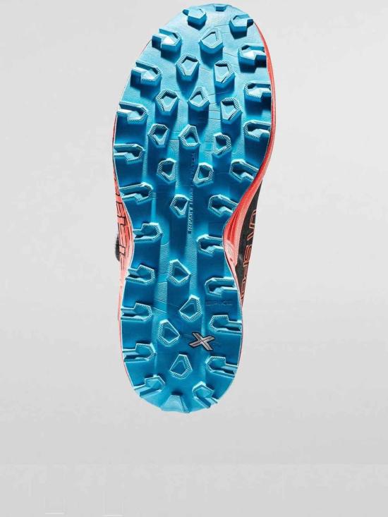 26SS 라스포르티바 부츠 56D999402BLACKHIBISCUS Black - LA SPORTIVA