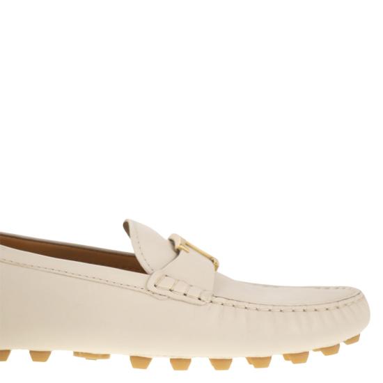 25FW 토즈 로퍼 XXW52K0IZ10N6M CREAM - TODS