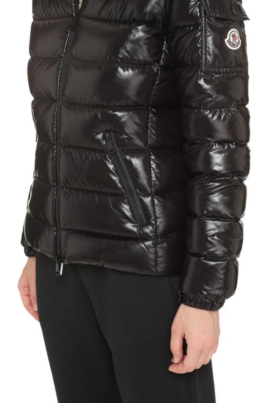 25FW 몽클레어 바디 쇼트 다운 자켓 1A5240068950999 BLACK DOM - MONCLER