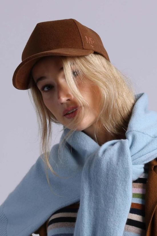  미니 로즈 볼캡 울 트러커