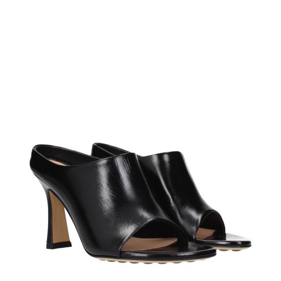 25SS 보테가베네타 샌들 827720V3H901000 - BOTTEGA VENETA