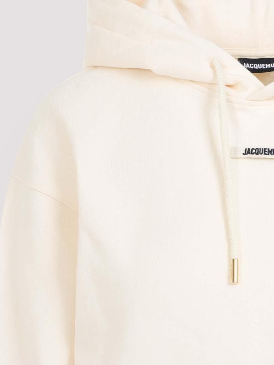 26FW 자크뮈스 르 그로그랭 후드 티셔츠 HOW00247AJ00109130 Light Beige - JACQUEMUS