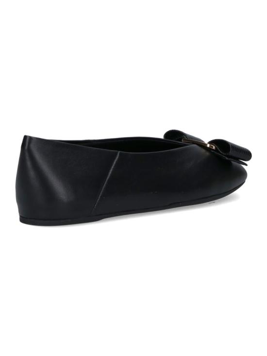 25FW 살바토레 페라가모 플랫 슈즈 782883001 Black - SALVATORE FERRAGAMO