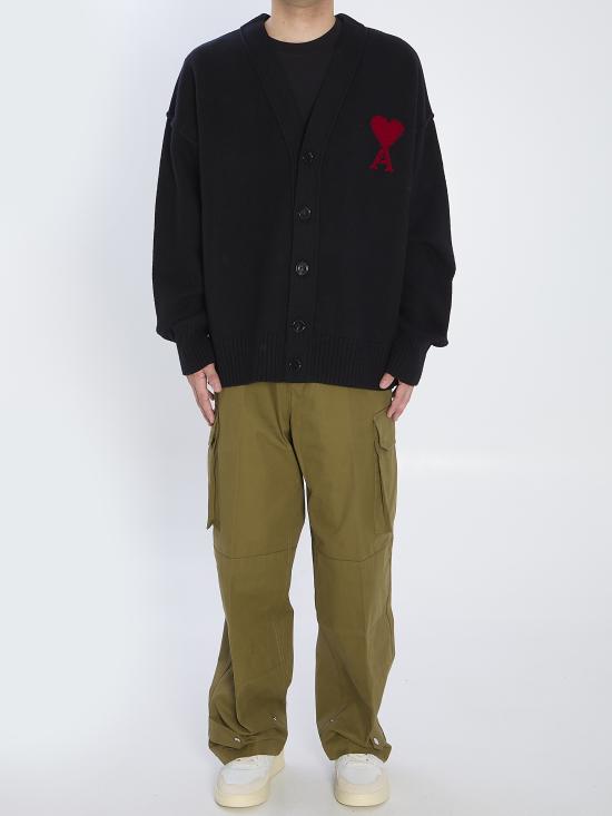 25FW 아미 하트 로고 인타르시아 V넥 가디건 UKC367 BLACK - AMI