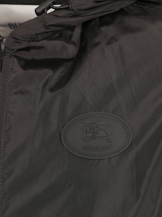 25FW 버버리 나이트 스탬프 나일론 자켓 8110236 A1189 Black - BURBERRY