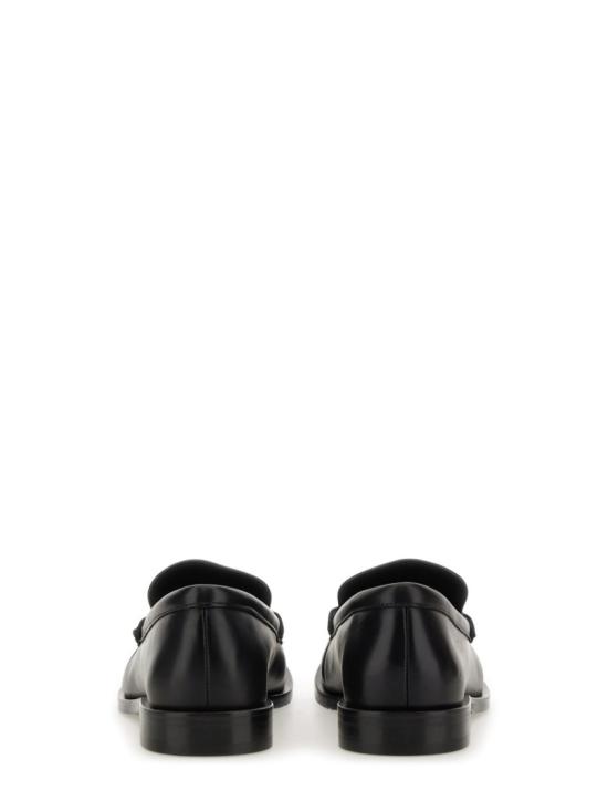 25FW 버버리 레더 카뎃 로퍼 8111868 A1189 Black - BURBERRY