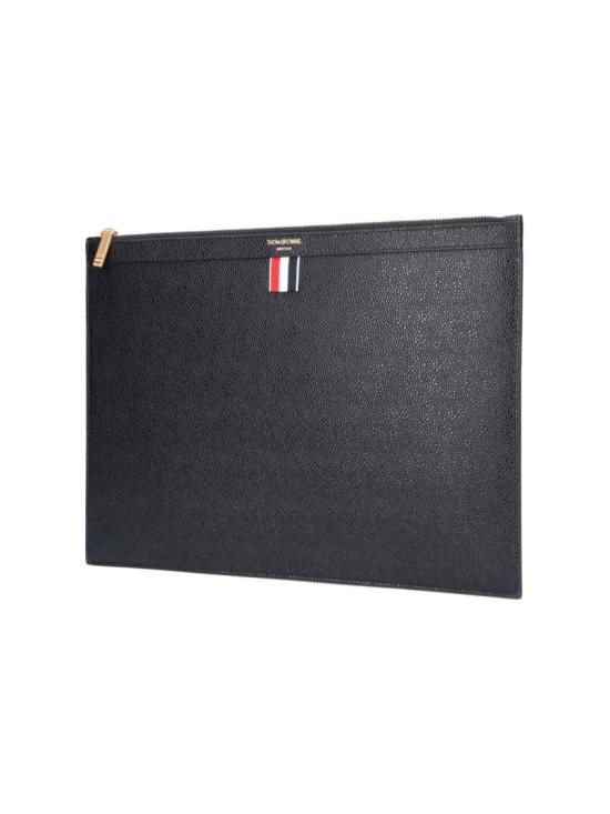  톰브라운  페블 그레인 미디엄 클러치 MAC021L 00198001 Black - THOM BROWNE