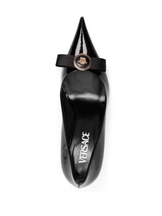 25FW 베르사체 힐/펌프스 10130831A08983 1B00V Black - VERSACE