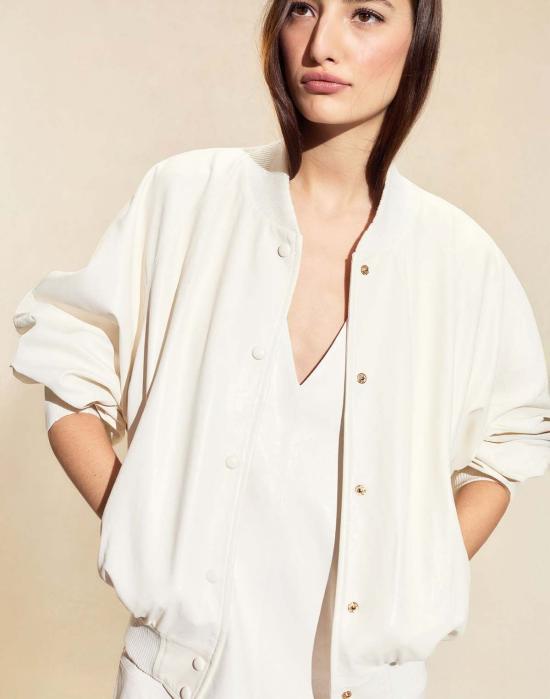  신시아 로리 봄버 자켓 신시아 로울리 다운타운 레더 봄버 재킷 오프 화이트