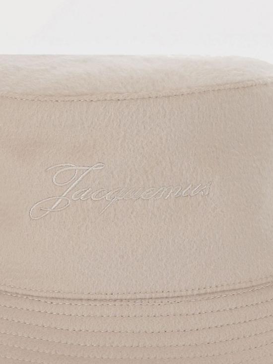 25FW 자크뮈스 버킷햇 ACU00778AW00701 130 Beige - JACQUEMUS