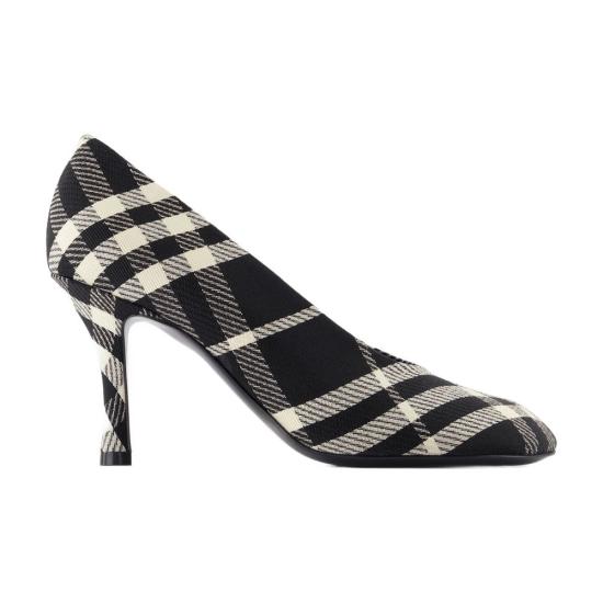 24FW 버버리 힐/펌프스 8098664 C1343 black