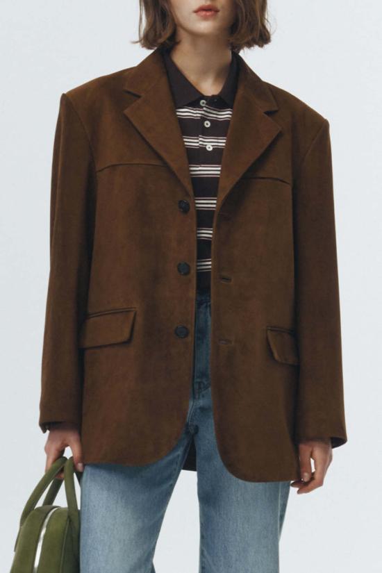  던스트 무스탕 스웨이드 테일러드 하프 재킷 카멜 - DUNST