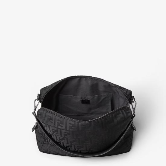 25FW 펜디 크로스백 7VA667AVC6F0SAJ Black - FENDI