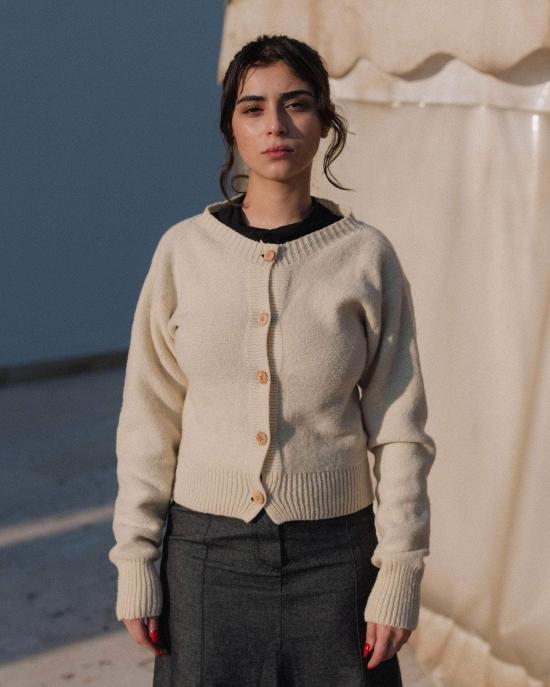  베이스레인지 가디건 Baserange Tier 카디건 Chaume Sand