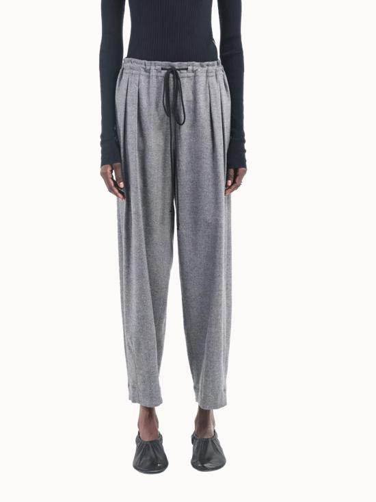  마리아 맥마누스 스트레이트 팬츠 마리아 맥매너스 배럴 레그 드로스트링 팬츠 차콜 그레이