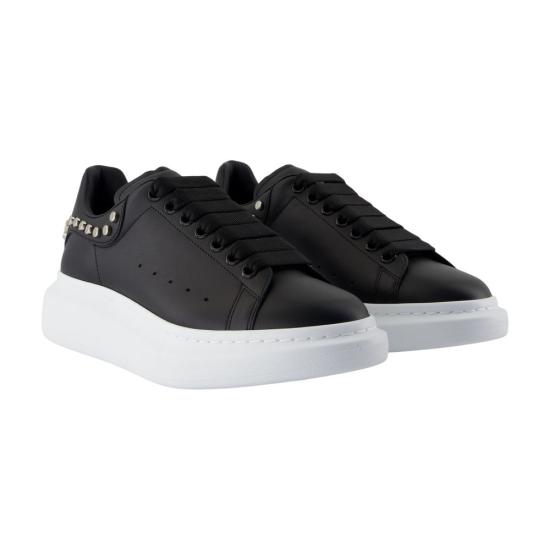25FW 알렉산더 맥퀸 스터드 레더 스니커즈 837460WIAGM1067 BLACK - ALEXANDER MCQUEEN