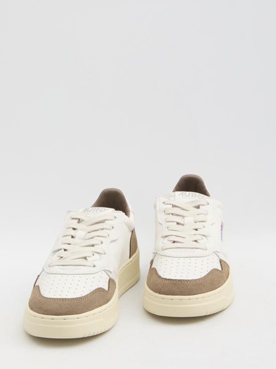 25FW 오트리 메달리스트 로우 레더 스니커즈 AULWGS43 WHT - AUTRY