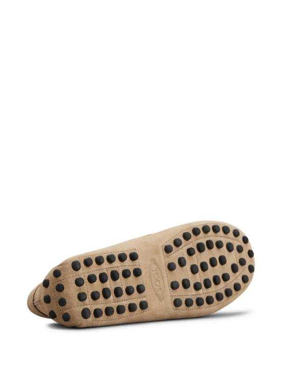 25FW 토즈 고미노 스웨이드 드라이빙 슈즈  XXW22L00010RE0S812 TABACCOCHIARO - TODS