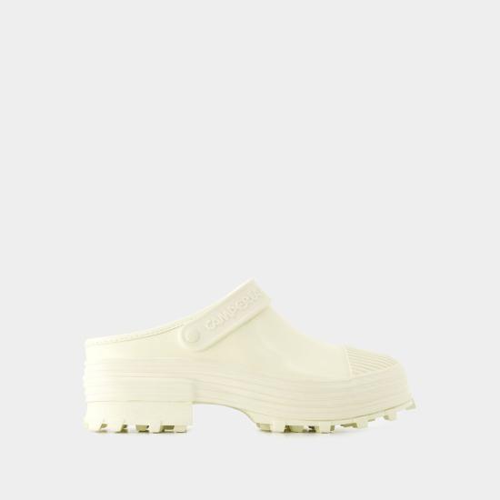  캠퍼 뮬/슬리퍼 A500006010 WHITE