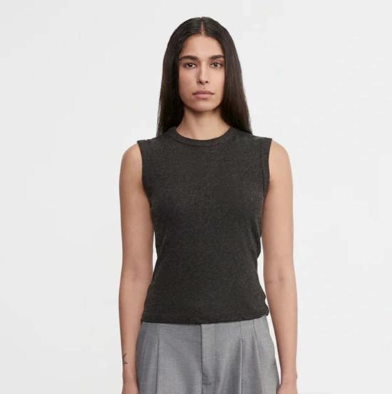  엔자 코스타 블라우스 뉴 클래식 슬리브리스 크루 탑