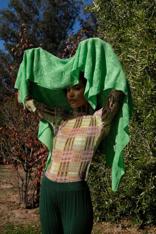  줄리아 호이어 반팔 티셔츠 리 탑 라도미르 - JULIA HEUER