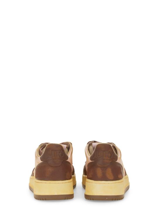 26FW 오트리 슈퍼 빈티지 메달리스트 로우 레더 스니커즈 AVLW SV43 BROWN - AUTRY