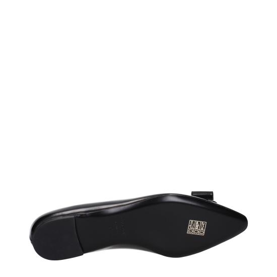 25SS 살바토레 페라가모 플랫 슈즈 ZEA0768694 - SALVATORE FERRAGAMO